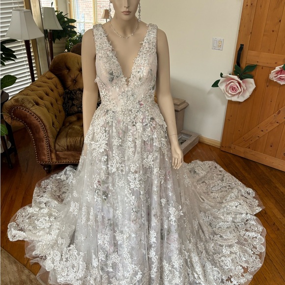 YSA Makino Size 10 lace Floral one of a kind ball gown. - Picture 16 of 16